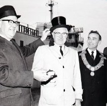 First Ship in Harbour